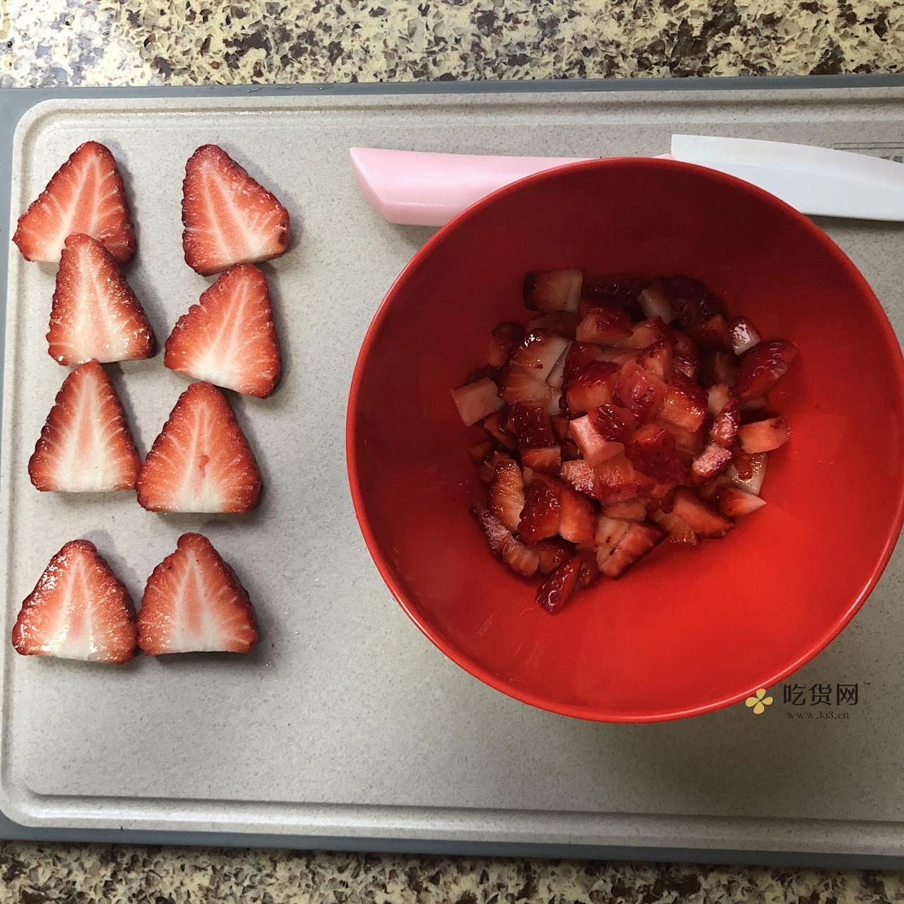 芒果草莓盒子蛋糕?超级好吃又好看的做法 步骤3