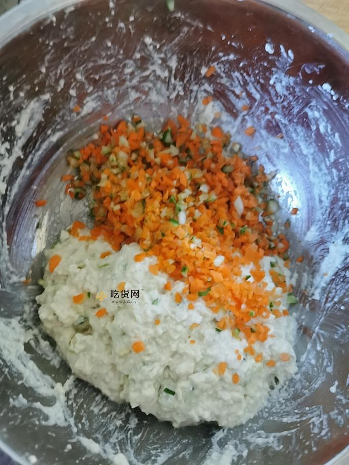 豆腐蔬菜饼（低脂低卡健康减肥餐）的做法 步骤1