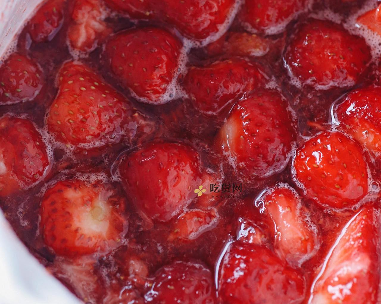 自制美丽草莓酱的做法 步骤2