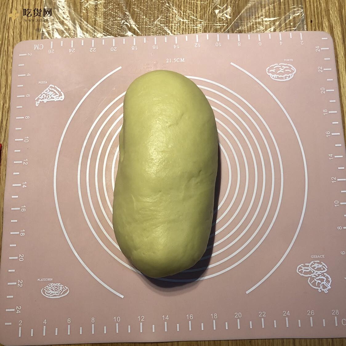 北海道红豆沙漩涡吐司?超完美漩涡整形法 无黄油豆沙面包的做法 步骤3