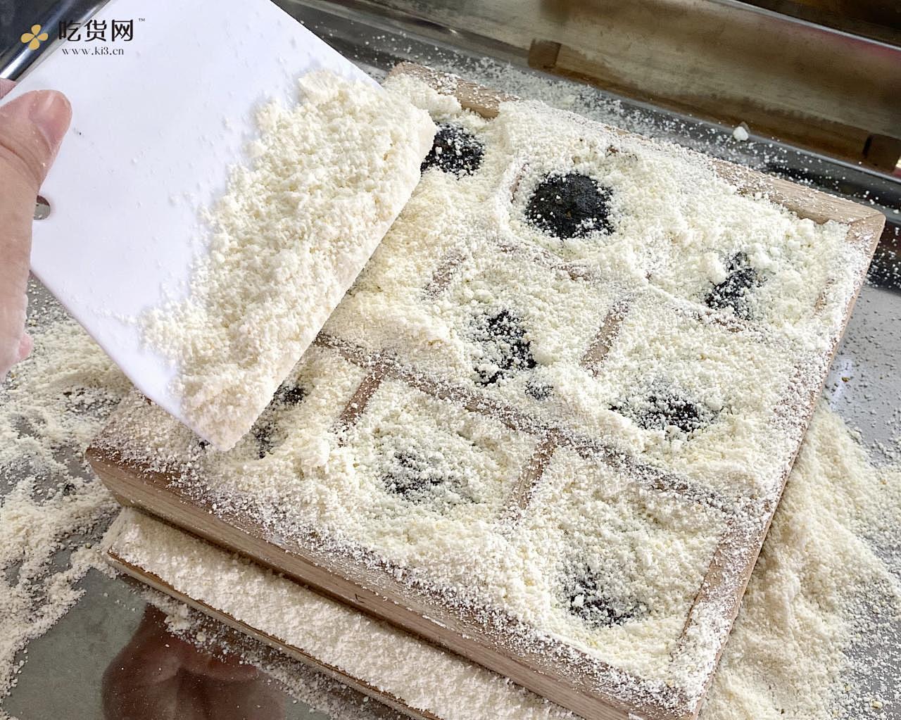中式传统小方糕 松糕 米糕 蒸糕的做法 步骤16