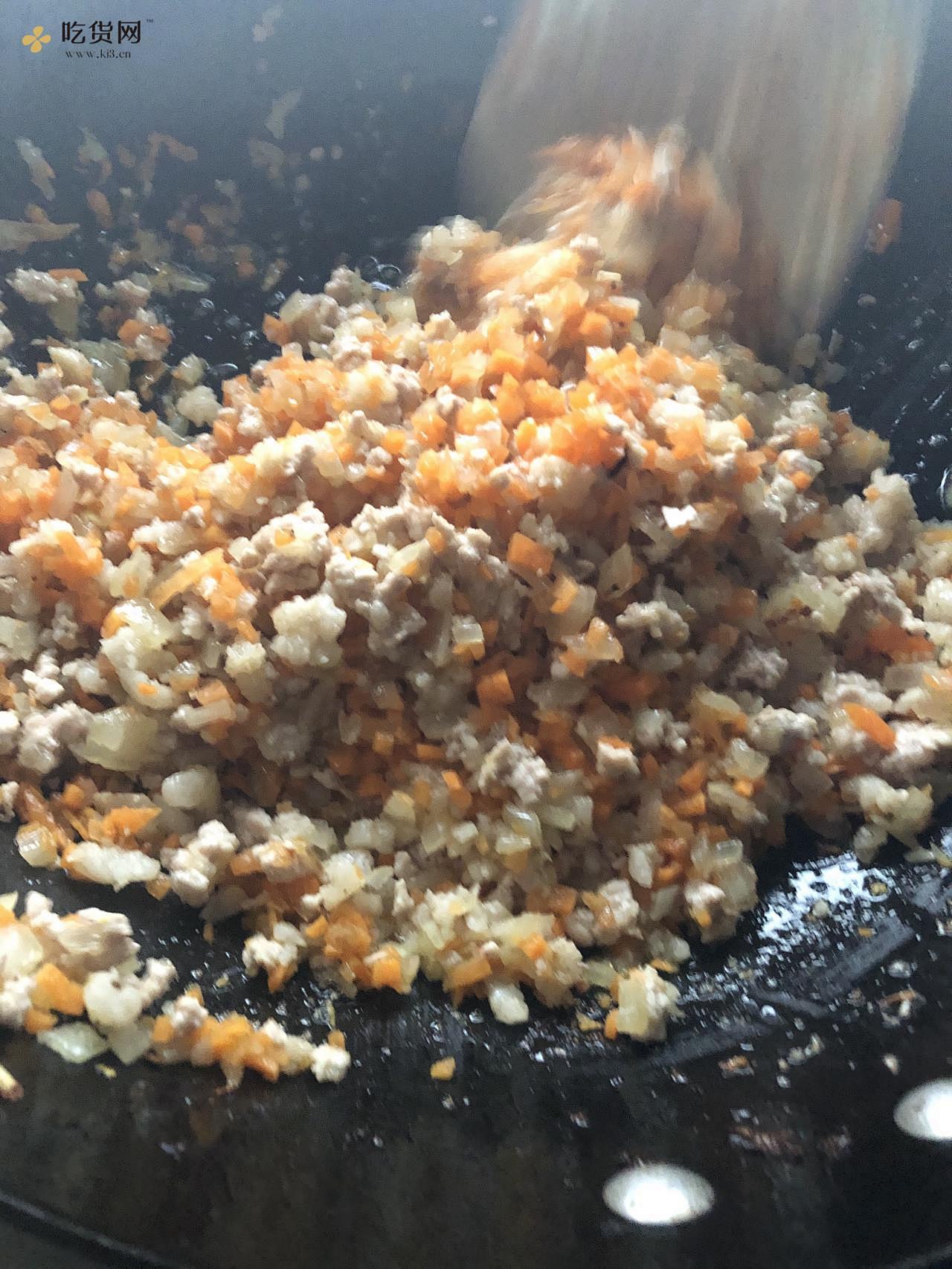 超好吃的香菇糯米猪肉烧麦（附烧麦皮做法）的做法 步骤4