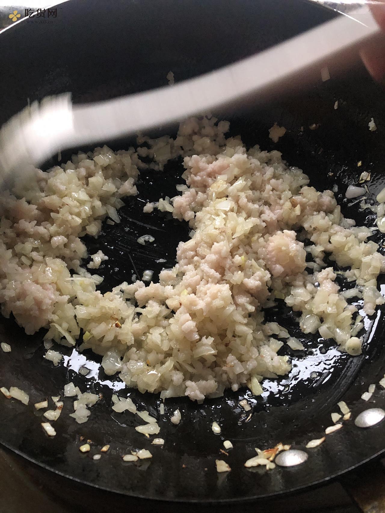 超好吃的香菇糯米猪肉烧麦（附烧麦皮做法）的做法 步骤3