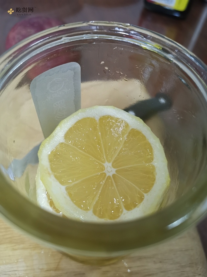 夏日酸酸甜甜 蜂蜜柠檬百香果的做法 步骤4