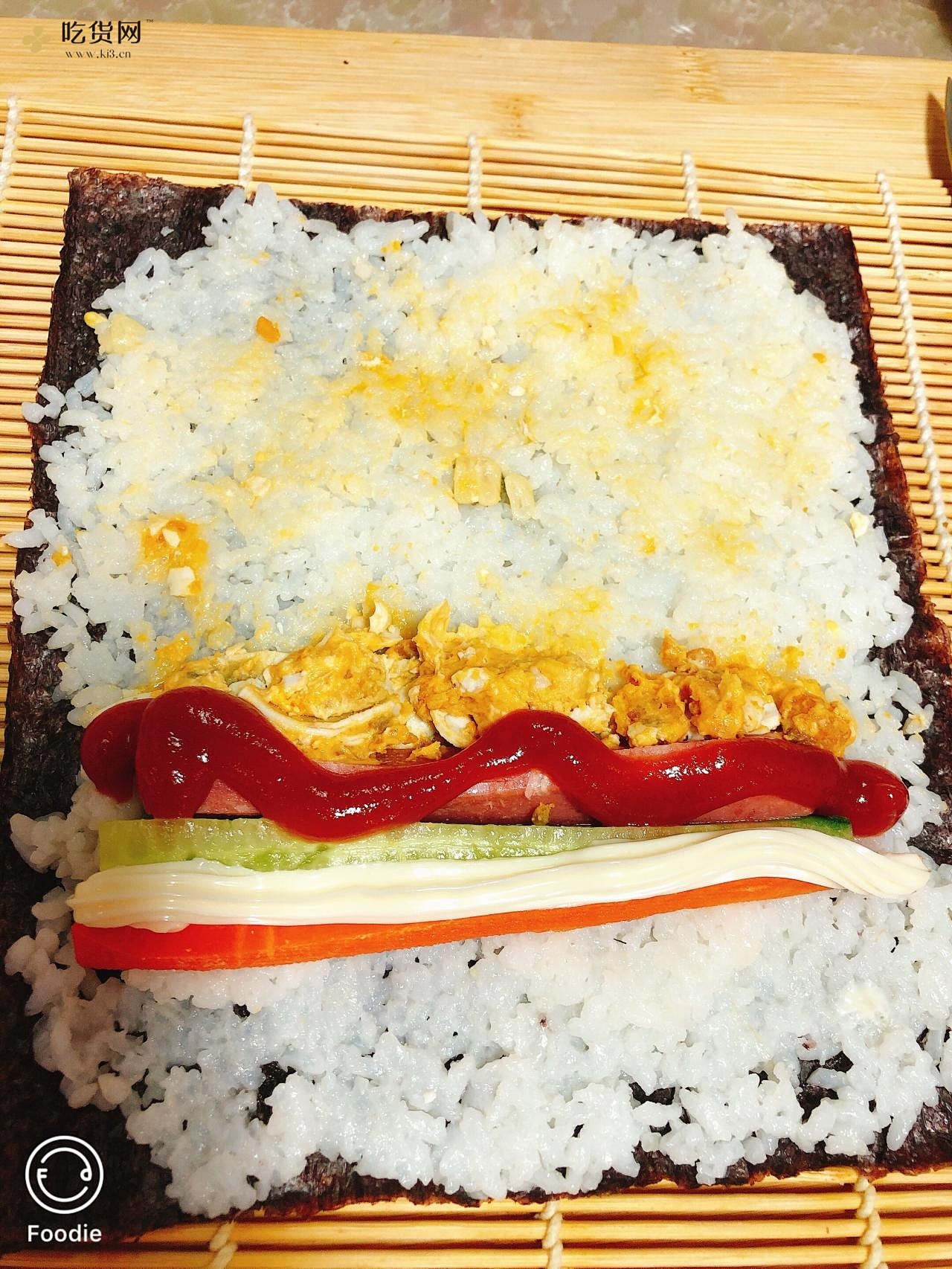 鸭蛋黄寿司的做法 步骤5