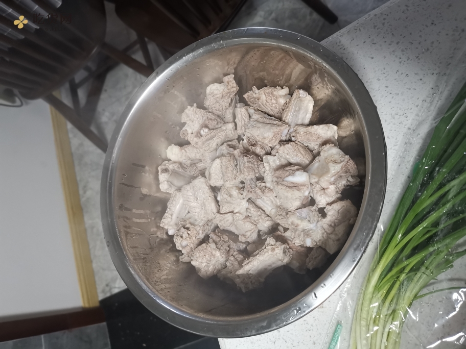 ?超好吃红烧香菇土豆炖排骨的做法 步骤4