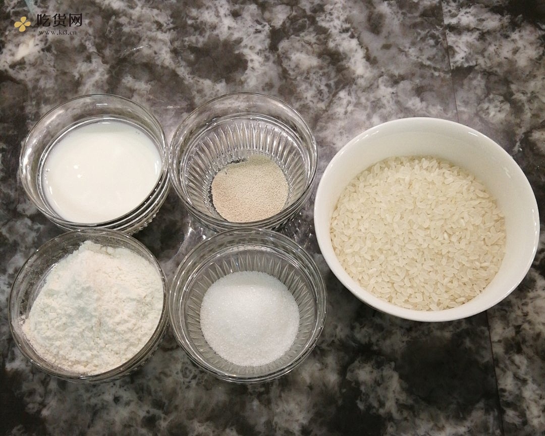 香软蓬松的大米发糕的做法 步骤1
