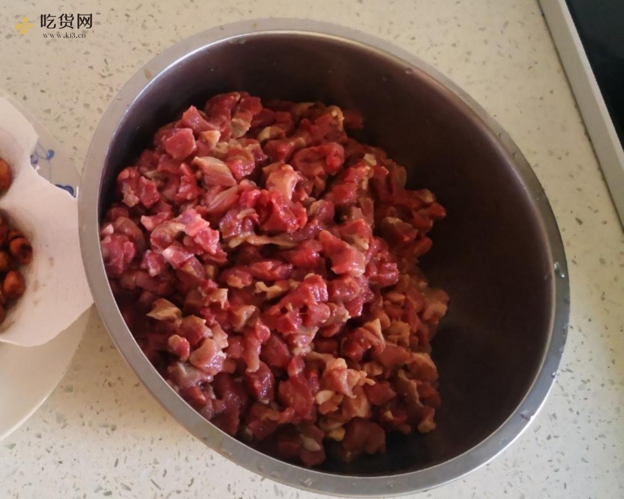 红烧牛肉辣酱的做法 步骤2