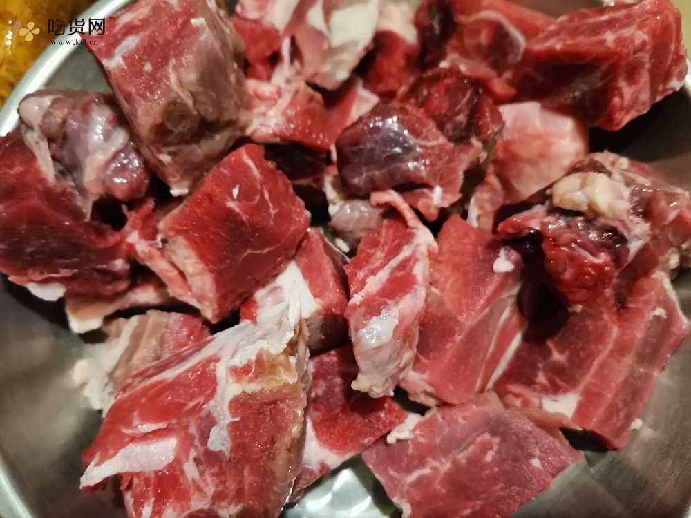 红烧牛肉 简约不简单的做法 步骤1