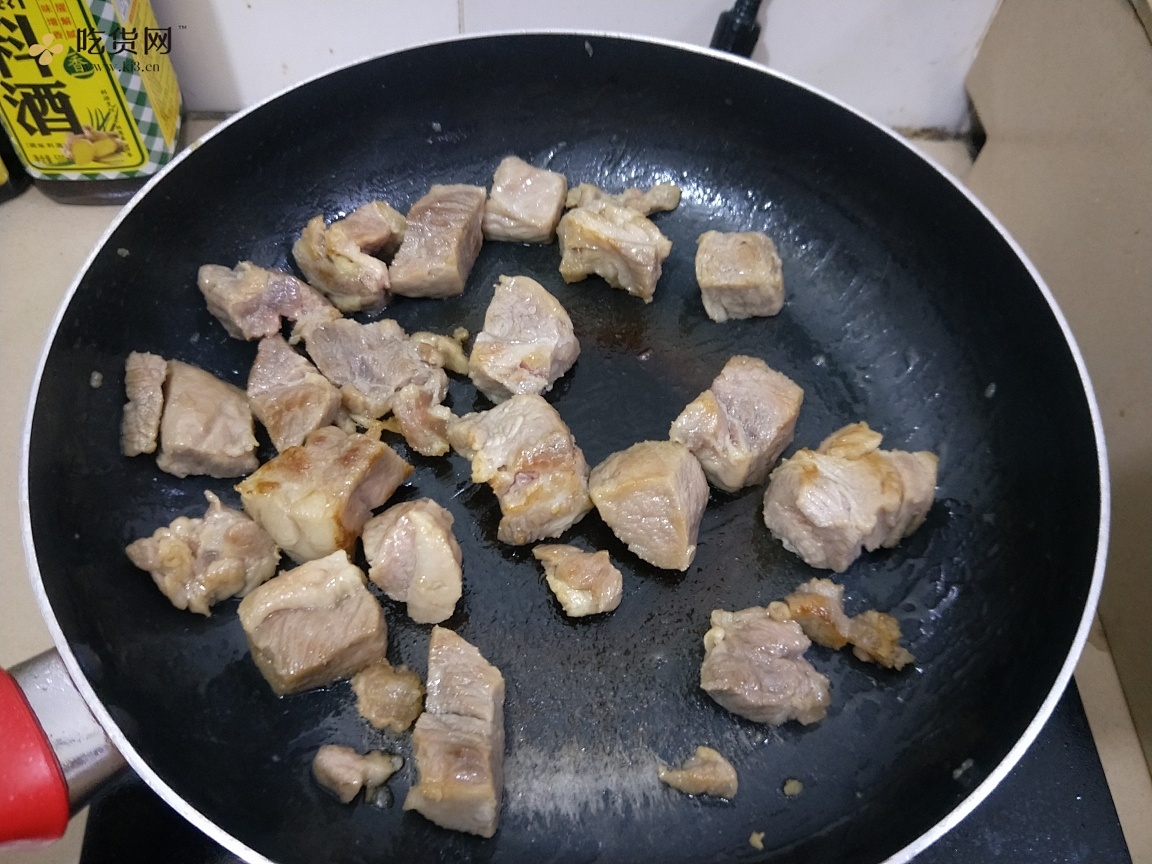 红烧牛腩 / 胡萝卜炖牛肉——冬日热补必备的做法 步骤2