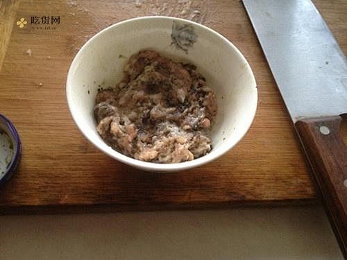 下饭菜——肉酿虎皮尖椒的做法 步骤1