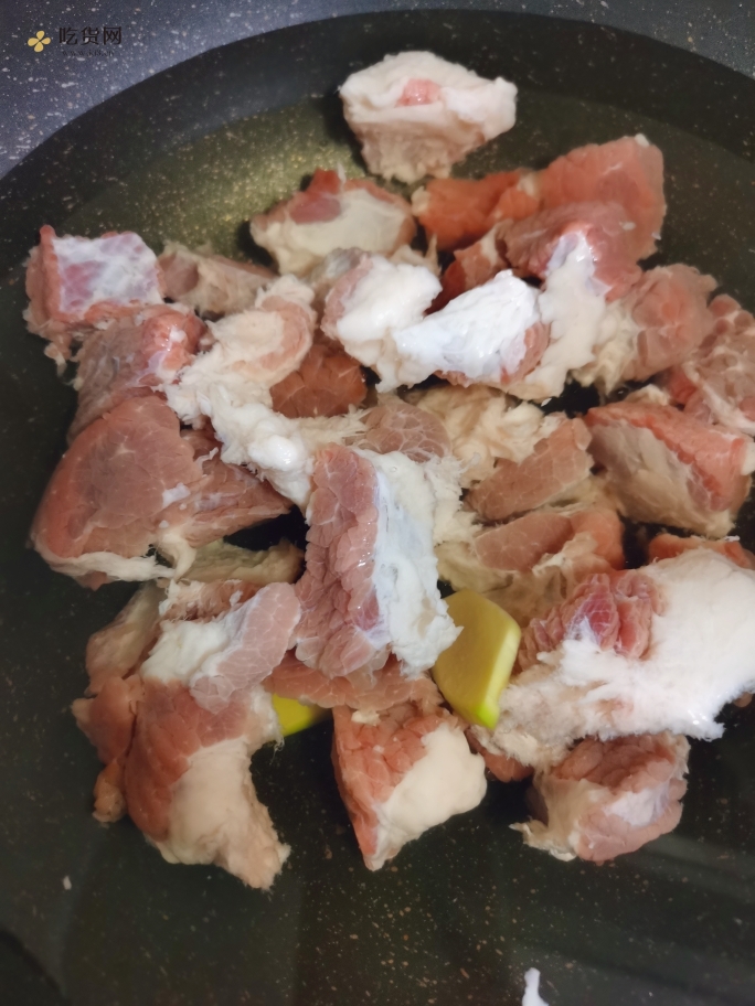 家常红烧牛肉（砂锅）的做法 步骤2