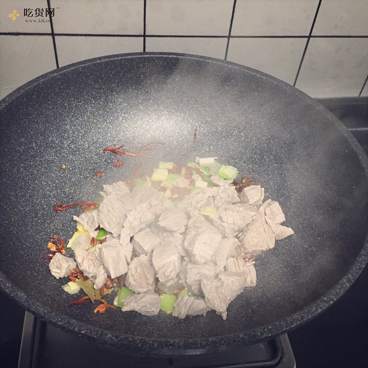 红烧牛肉（高压锅简易）的做法 步骤4