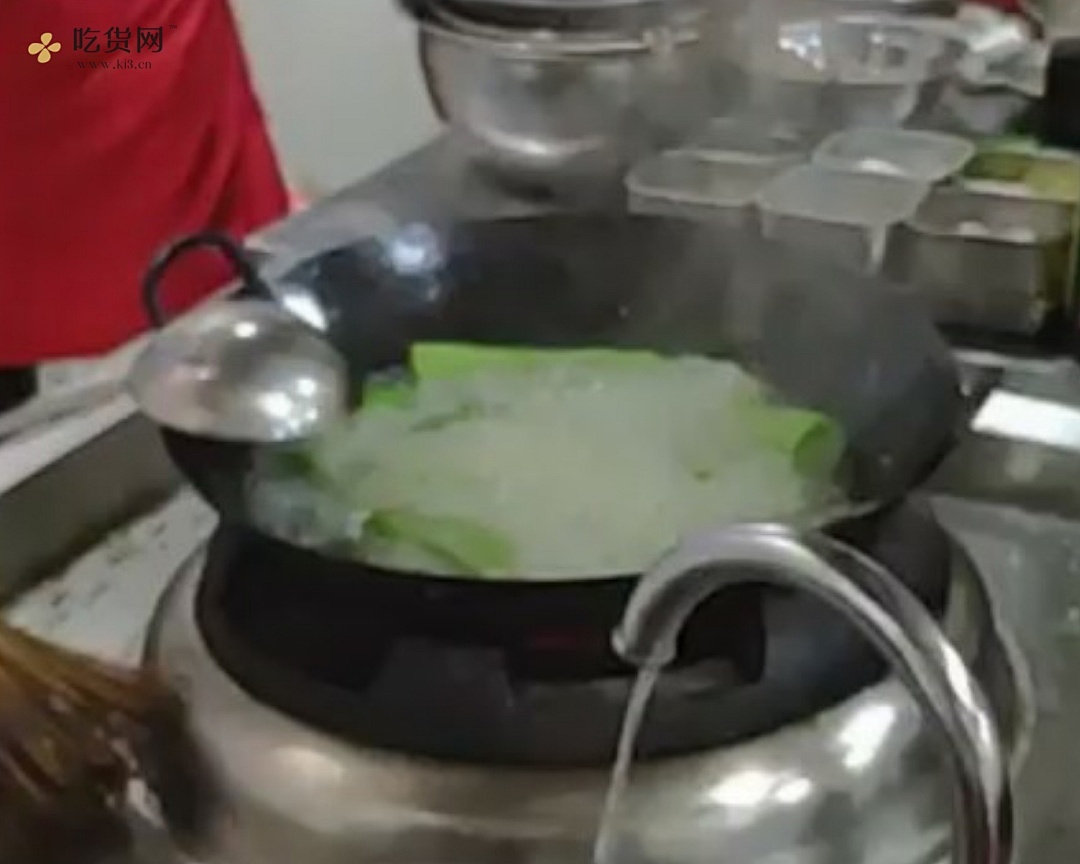 虎皮尖椒之新东方大厨的做法的做法 步骤2