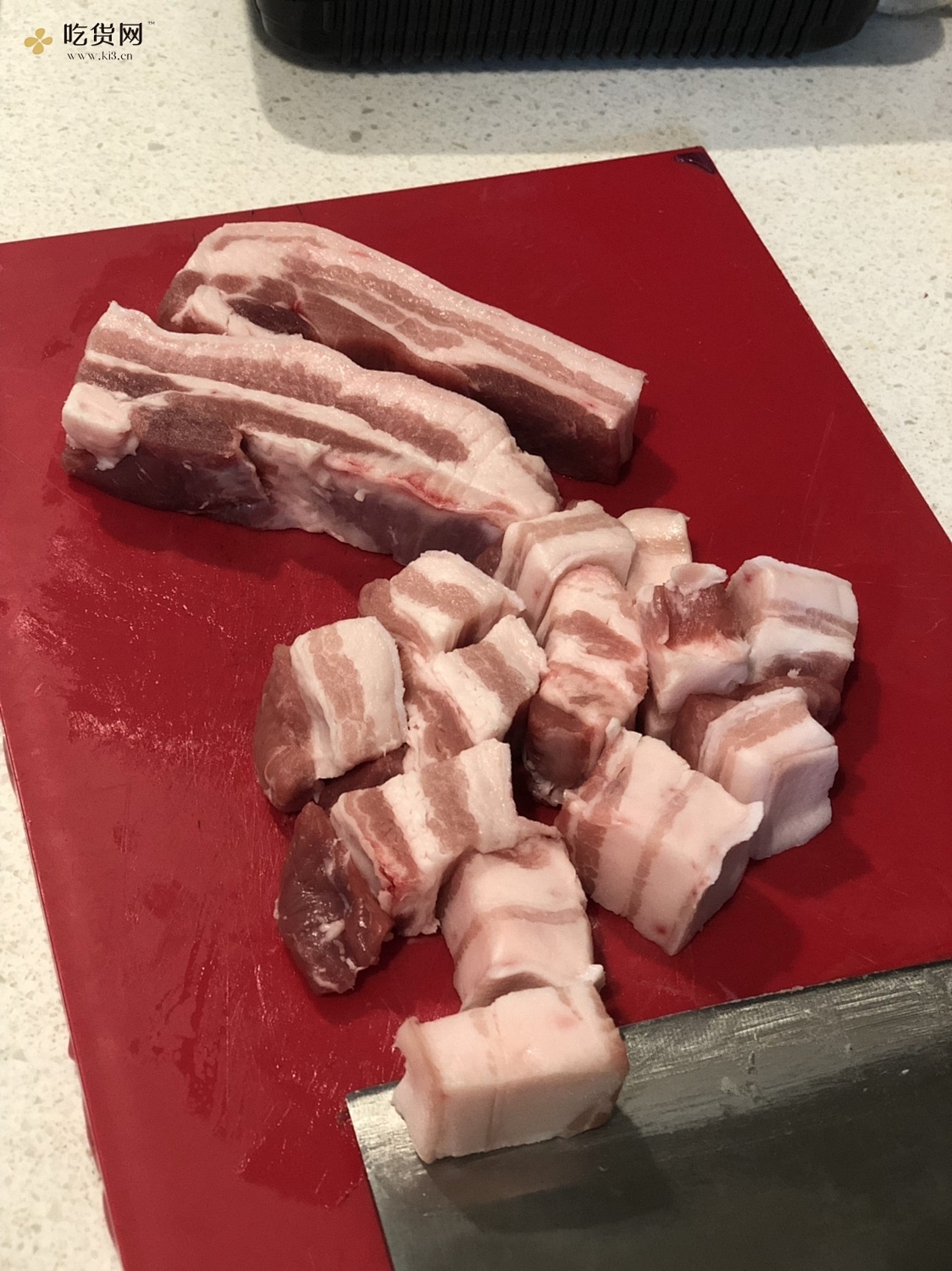 红烧肉 梅干菜烧肉 鲍鱼红烧肉的做法 步骤1