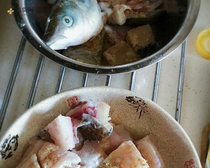 酸菜鱼（海底捞调味料）的做法 步骤1