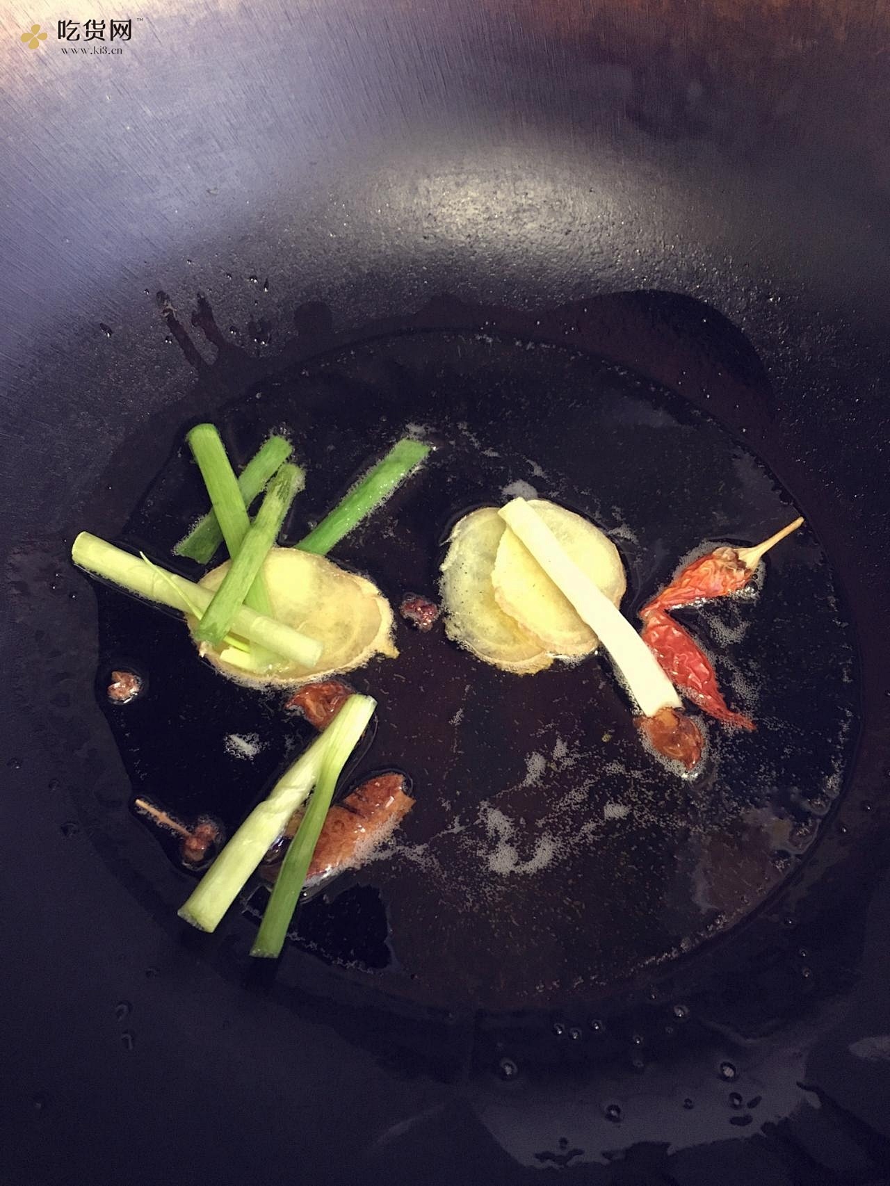 酸菜鱼火锅（菌菇汤底老少皆宜）的做法 步骤3