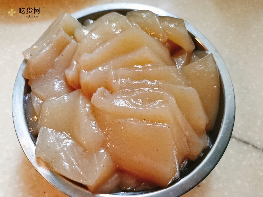 【静哥家常菜】藤椒酸菜鱼的做法 步骤2