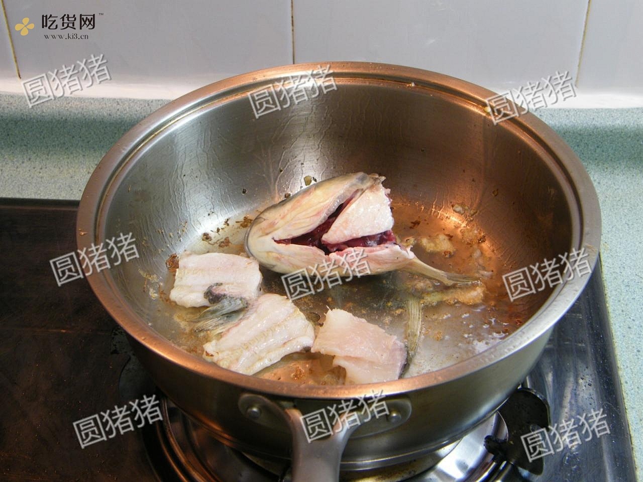 汤鲜鱼嫩的酸菜鱼的做法 步骤13