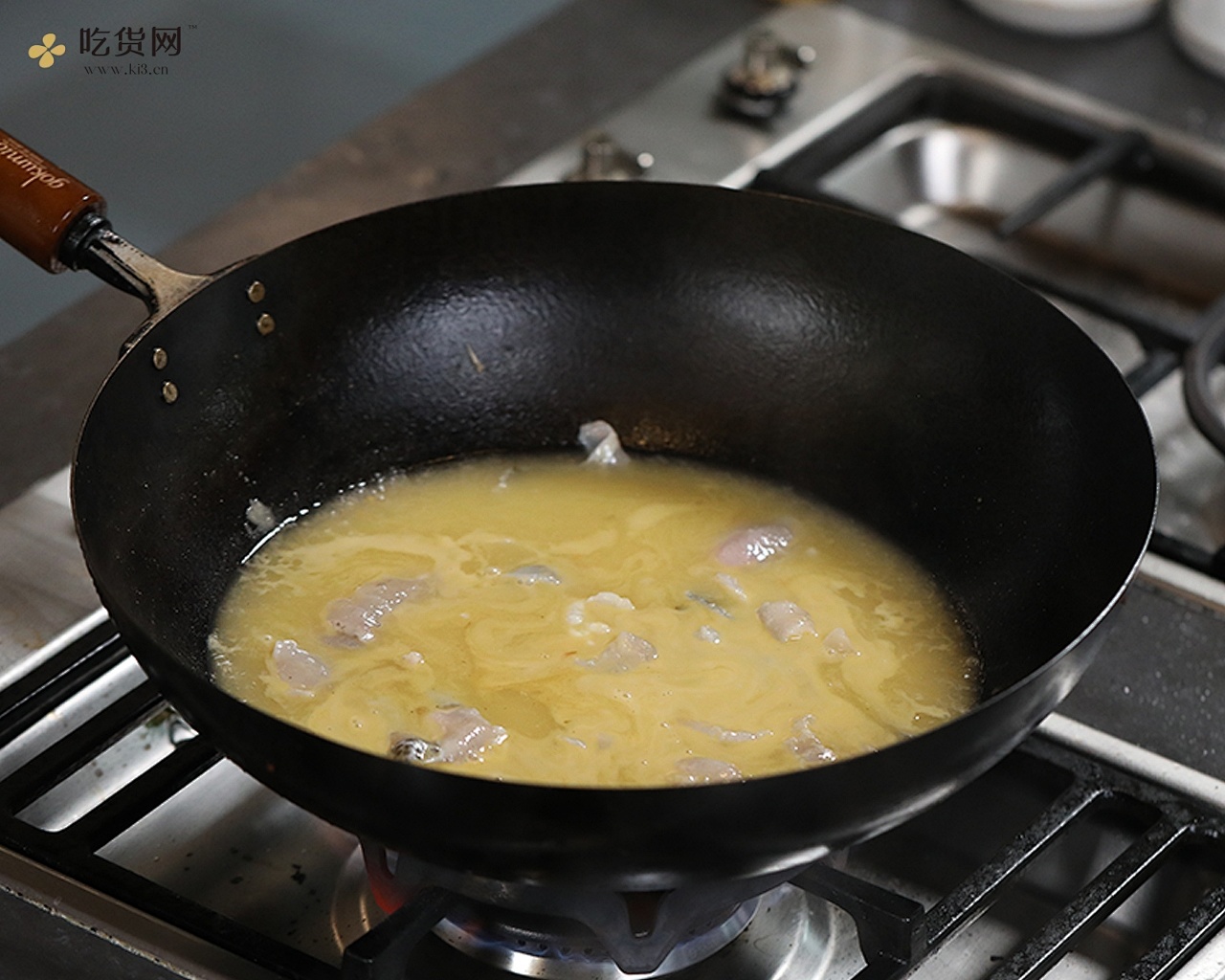 极妙厨房丨金汤酸菜鱼的做法 步骤5