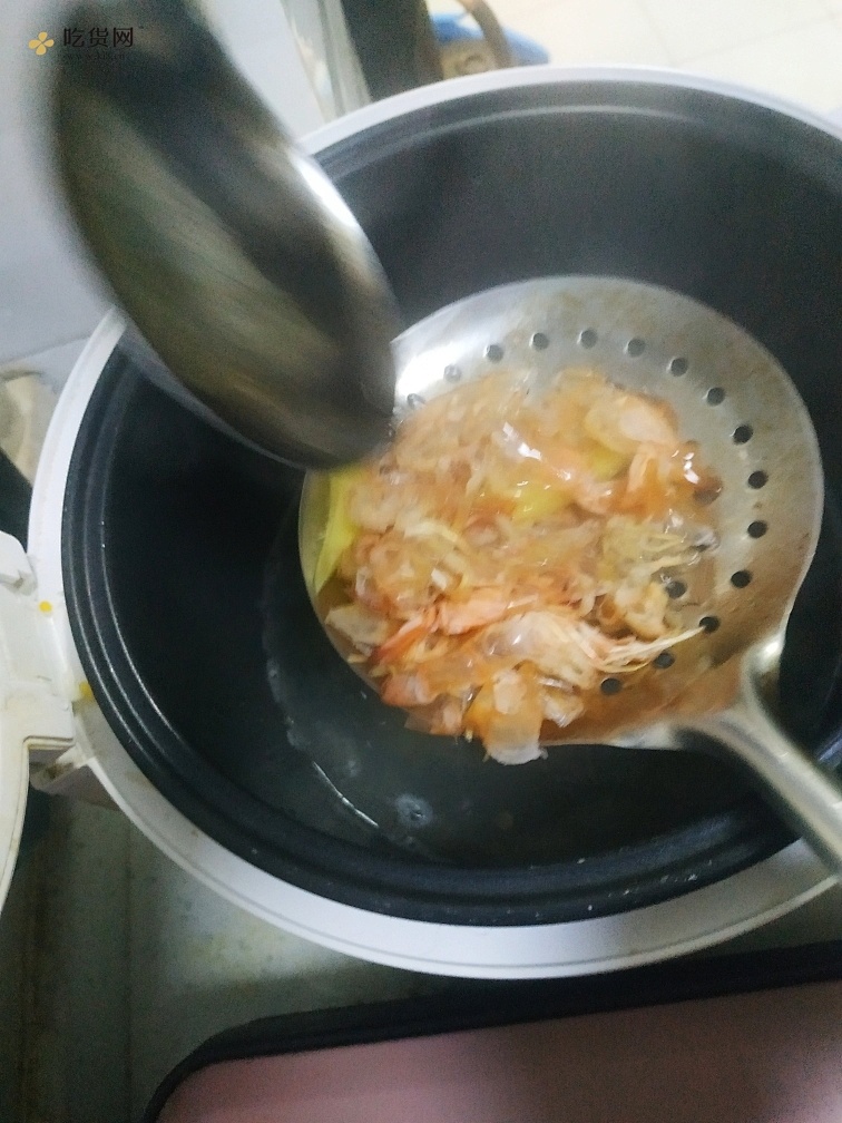 海鲜粥简易版——15分钟粥的做法 步骤4