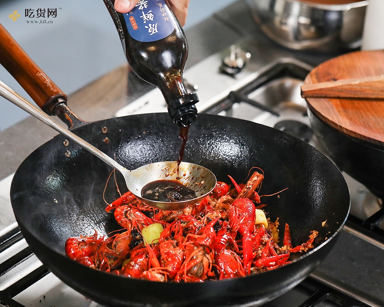 极妙厨房丨麻辣小龙虾的做法 步骤5