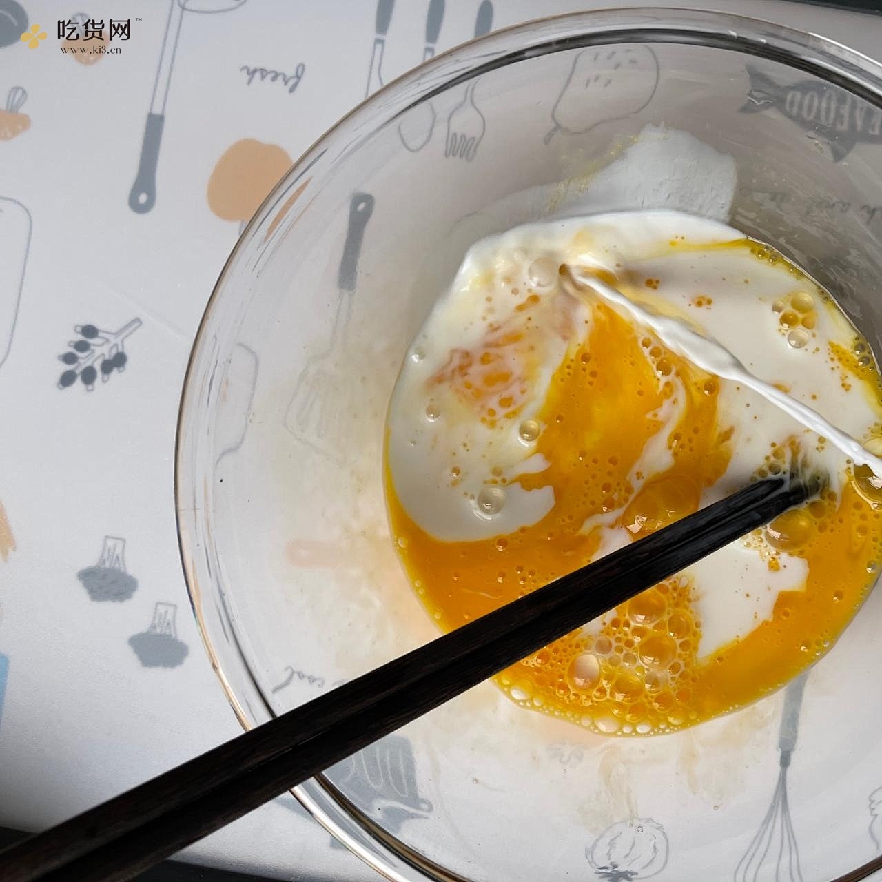 不用一滴水超级滑嫩的蒸鸡蛋羹的做法 步骤2