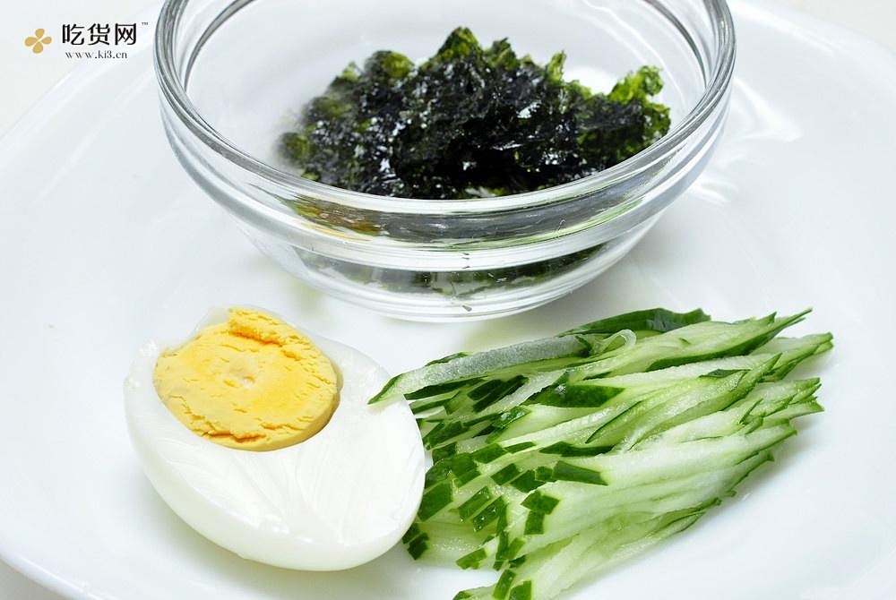 韩国料理——骨董面(비빔국수)的做法 步骤2