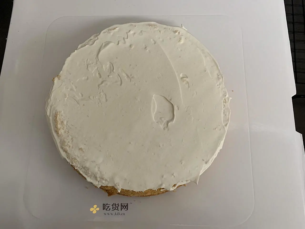 超级简单的味多美同款生日蛋糕（6寸），新手也能高度还原的做法 步骤4