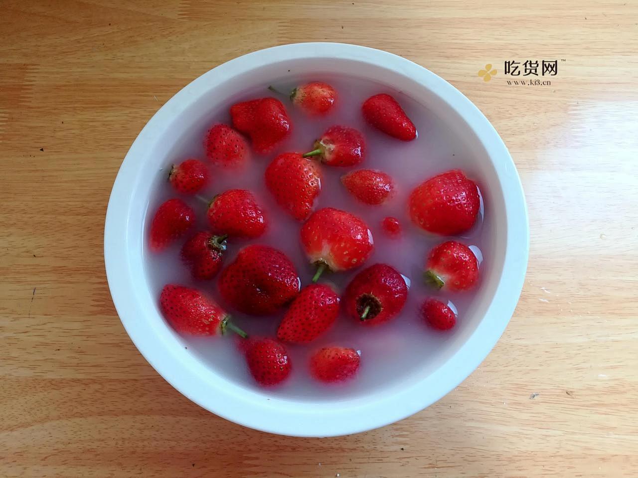 清洗草莓的做法 步骤5