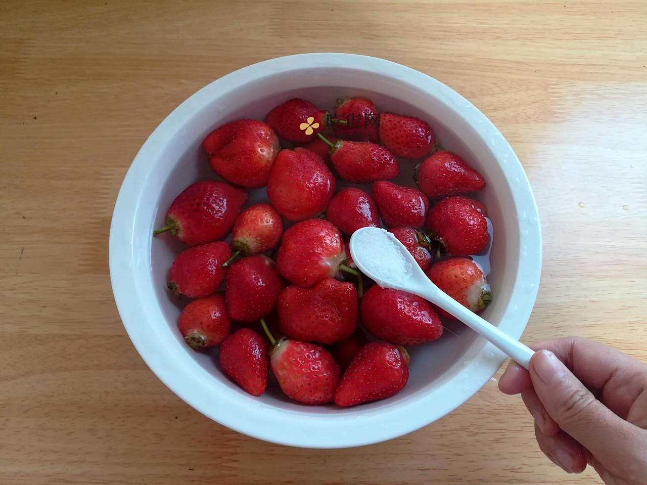 清洗草莓的做法 步骤6