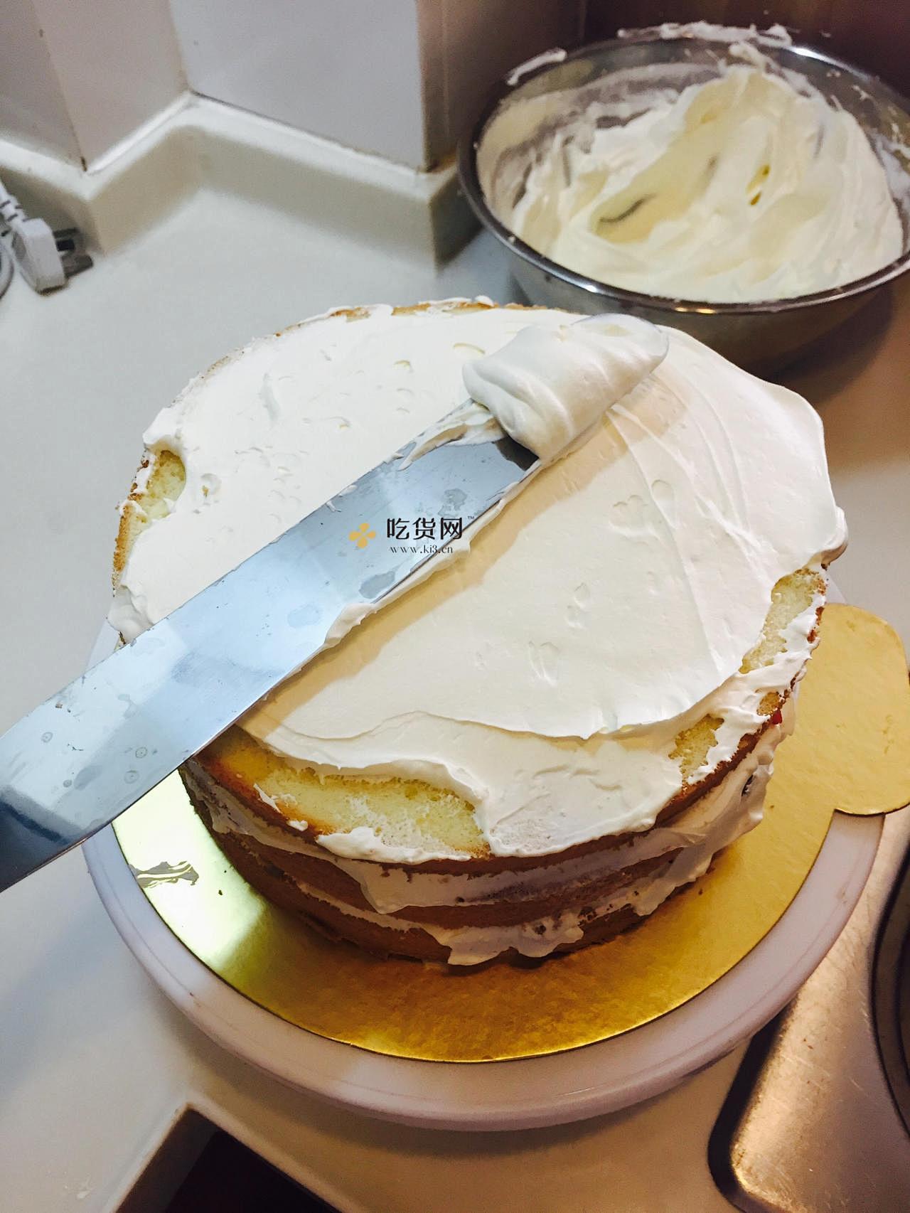 生日蛋糕教程【威化饼干围边】的做法 步骤9
