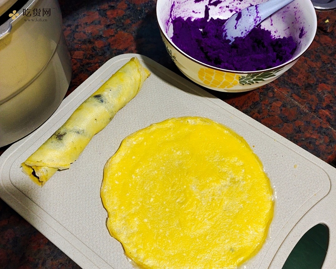 奶香紫薯鸡蛋卷的做法 步骤1