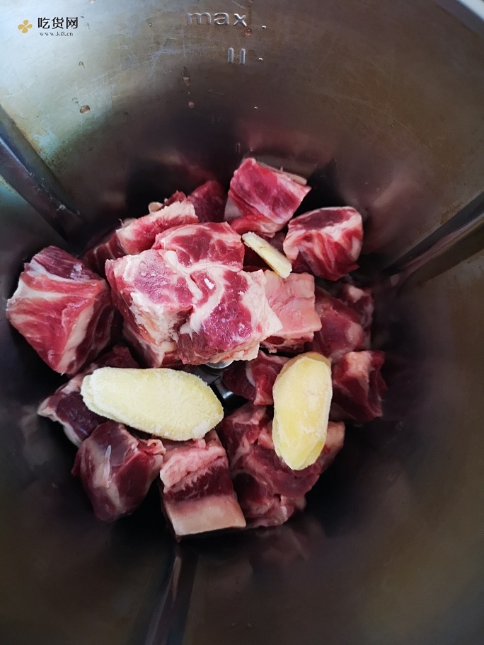 小美红烧牛肉的做法 步骤2