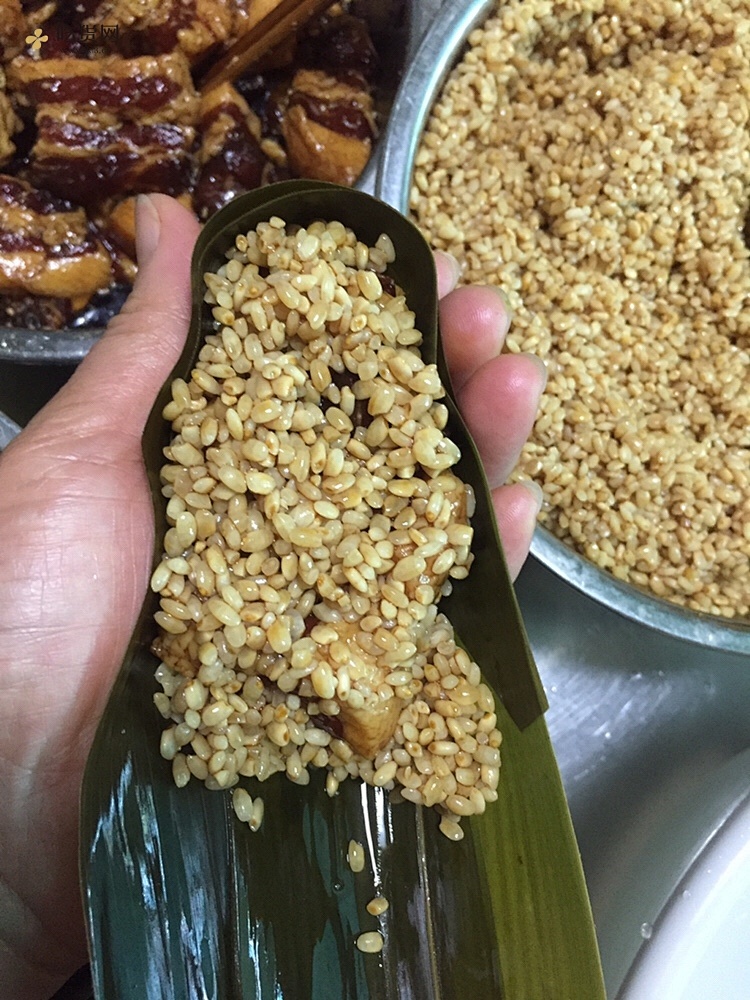 大肉粽蜜枣赤豆粽白米粽的做法 步骤4