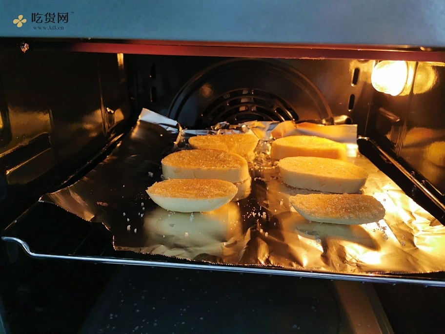 家庭版烤蜂蜜馒头片的做法 步骤4