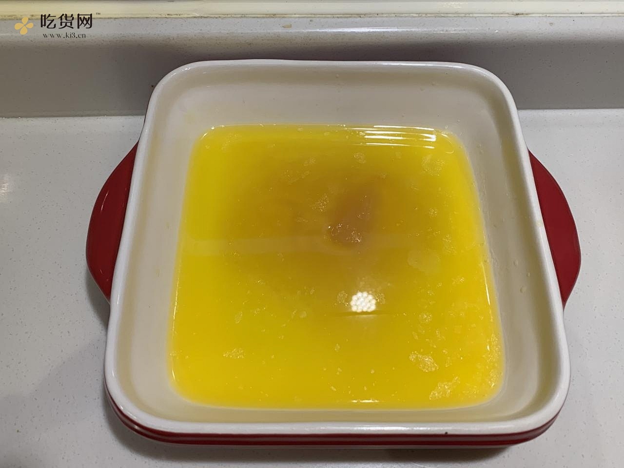 酥掉渣蜂蜜黄油吐司条的做法 步骤2