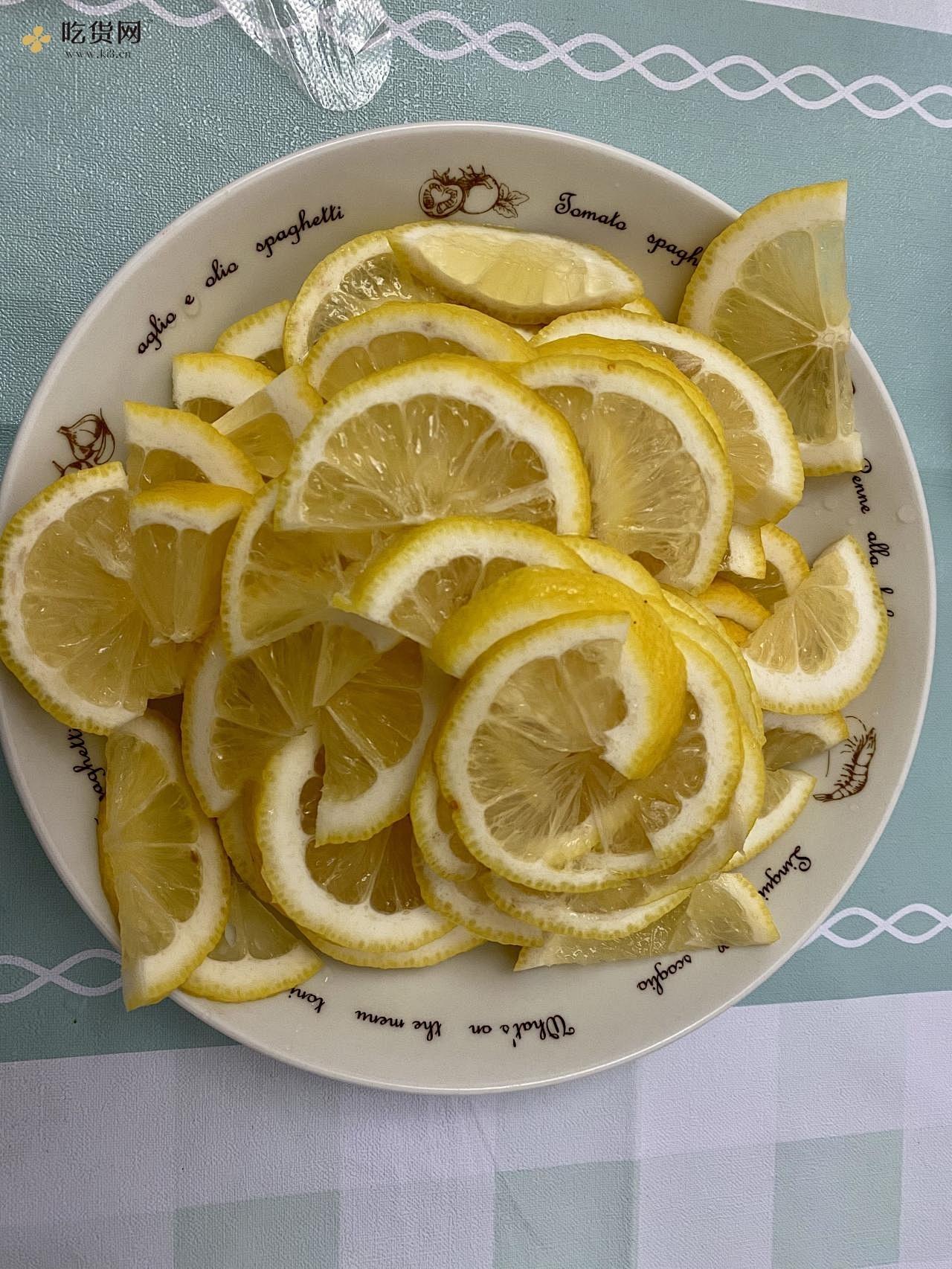 简单易做的蜂蜜柠檬的做法 步骤3