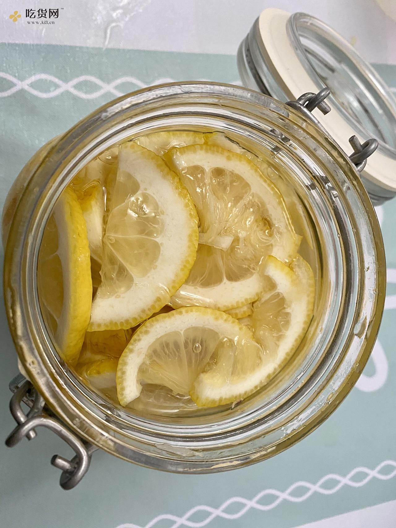 简单易做的蜂蜜柠檬的做法 步骤4