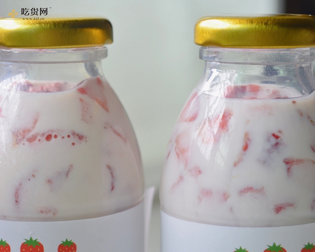 火爆韩国超Fresh的草莓鲜牛乳（不用熬草莓酱版本）的做法 步骤8