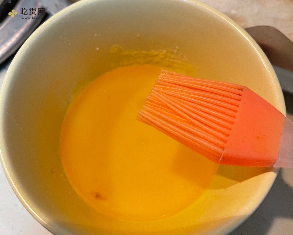 蜂蜜黄油烤法棍?的做法 步骤2