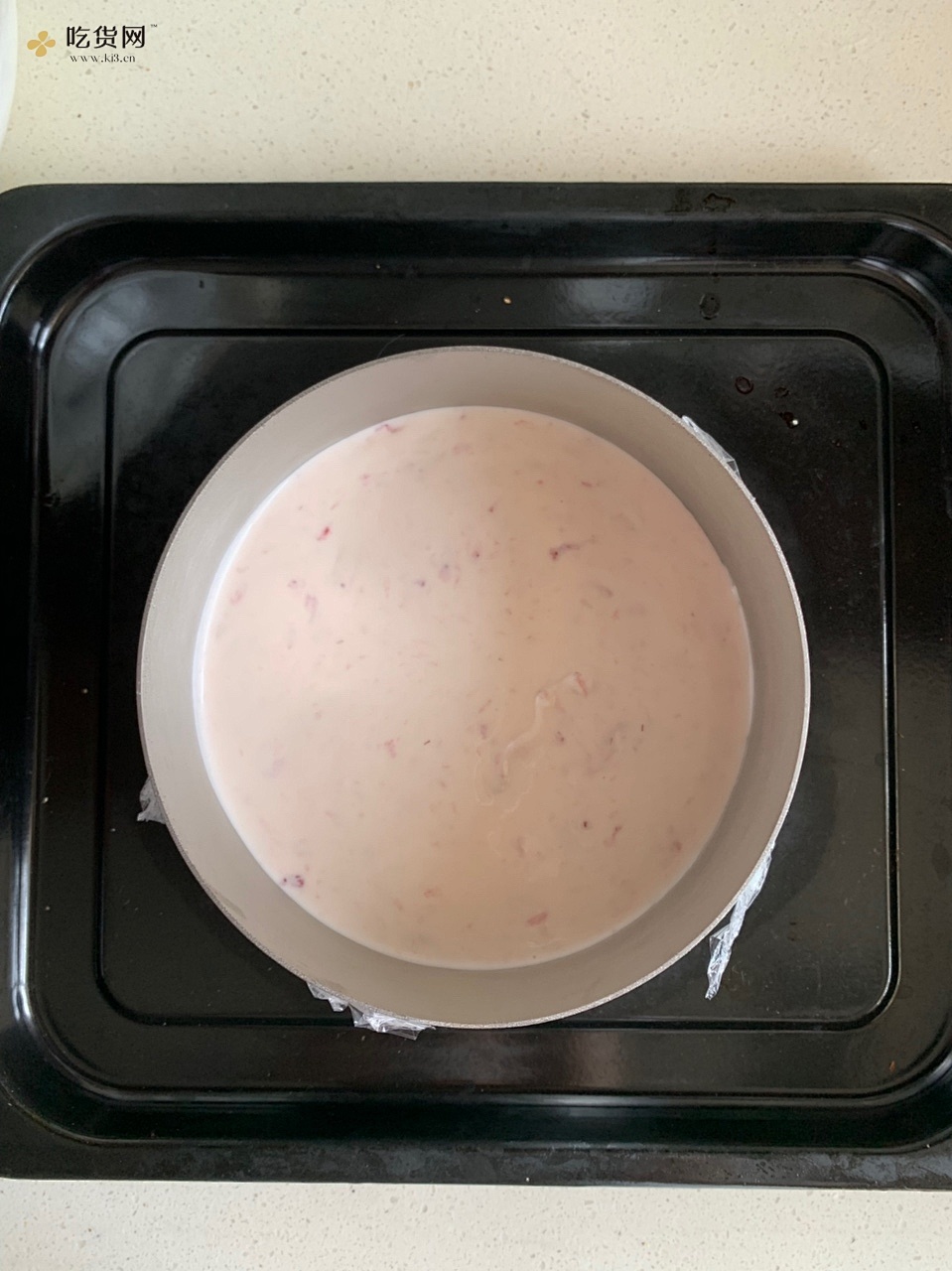 ?双色草莓酸奶乳酪蛋糕的做法 步骤10