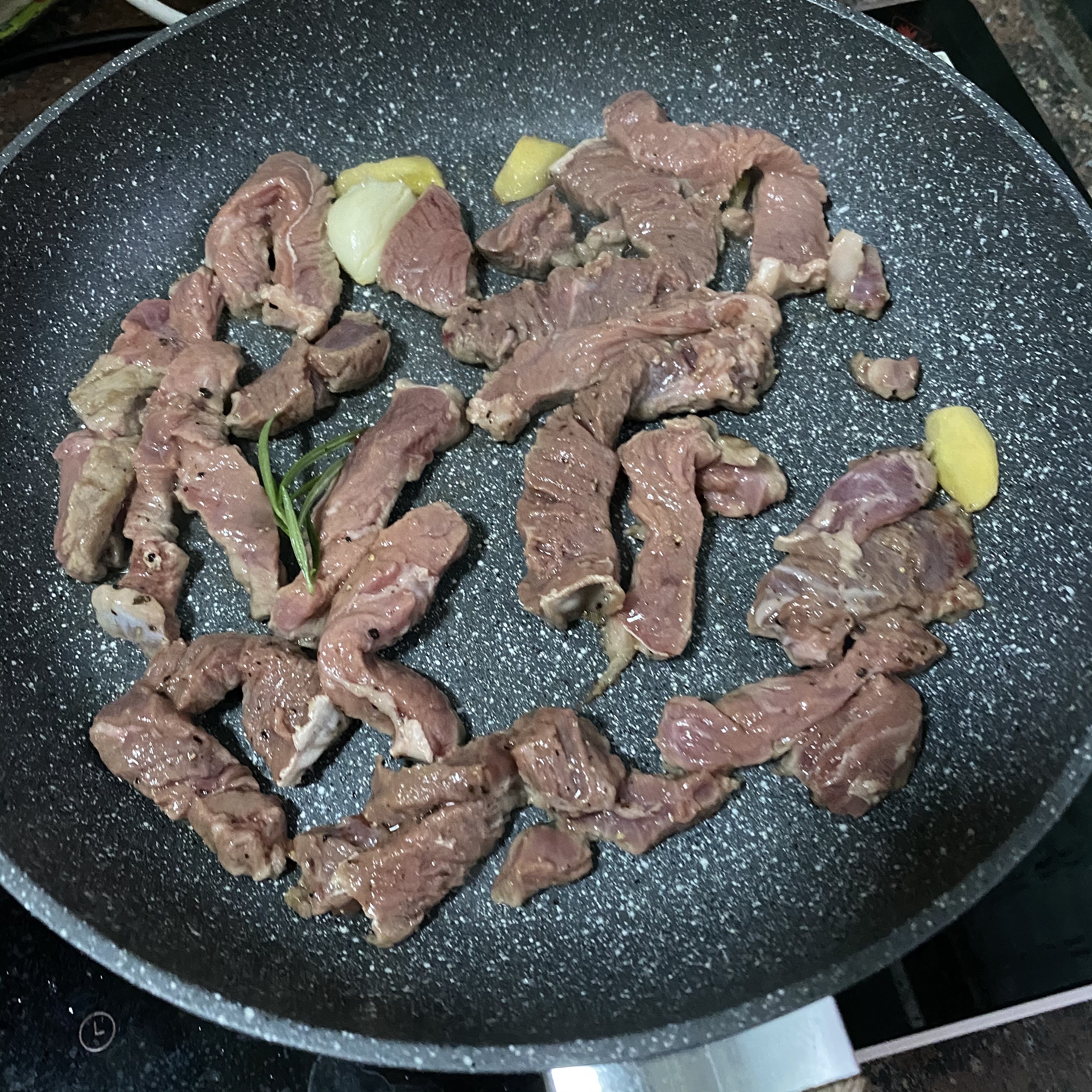 香煎牛肉的做法 步骤8