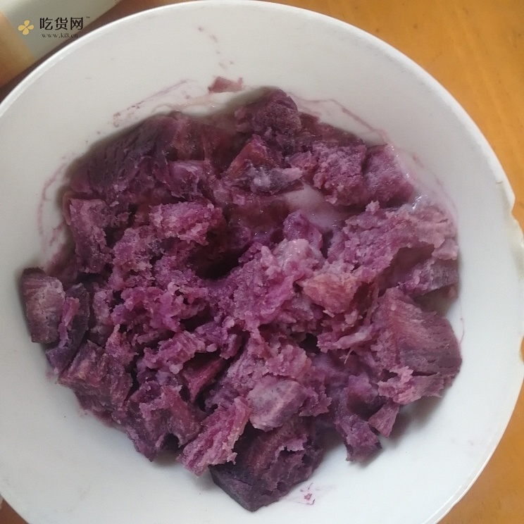 减肥餐–紫薯球的做法 步骤2