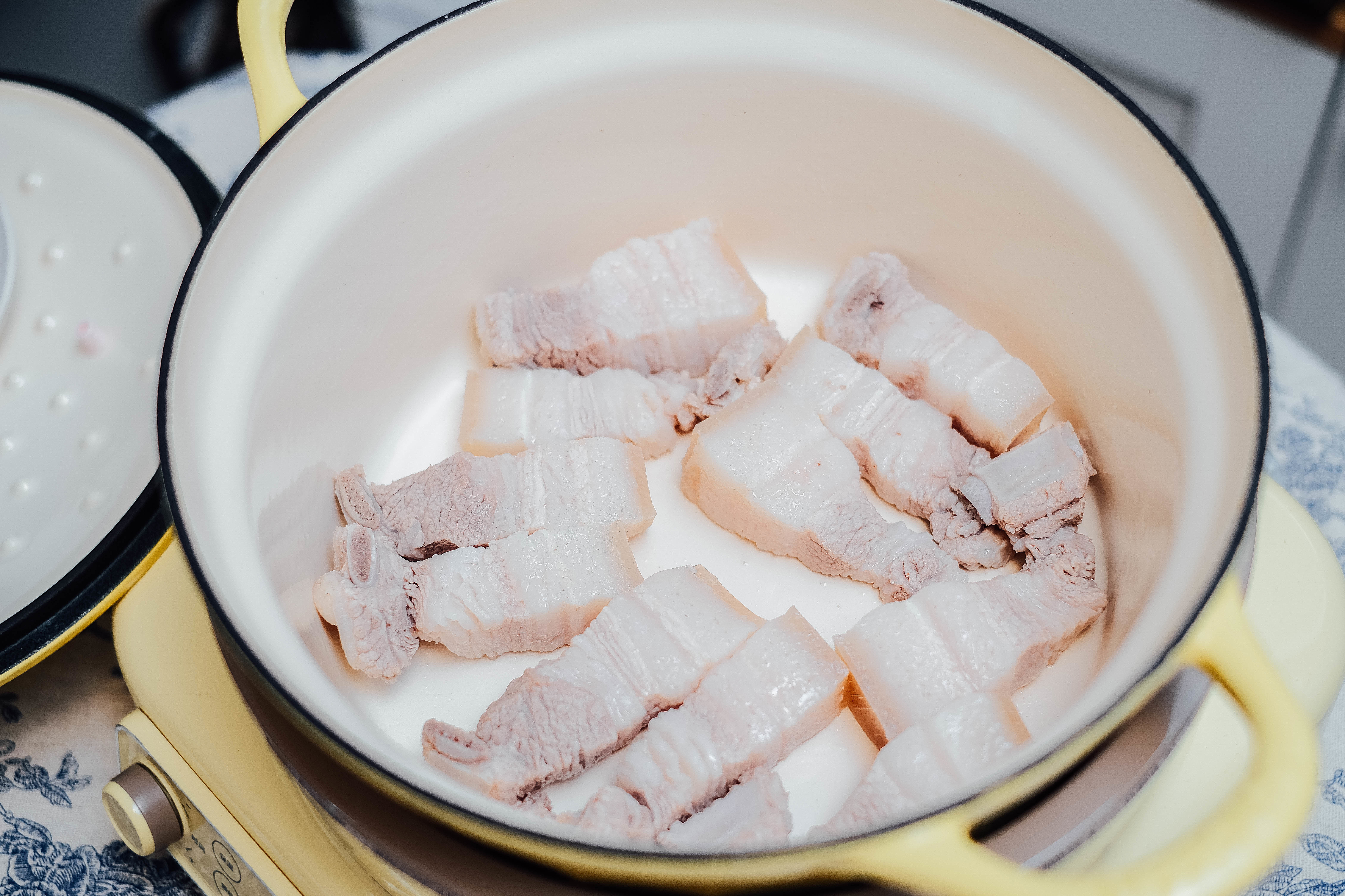 梅干菜烧肉——北鼎电磁锅食谱的做法 步骤3