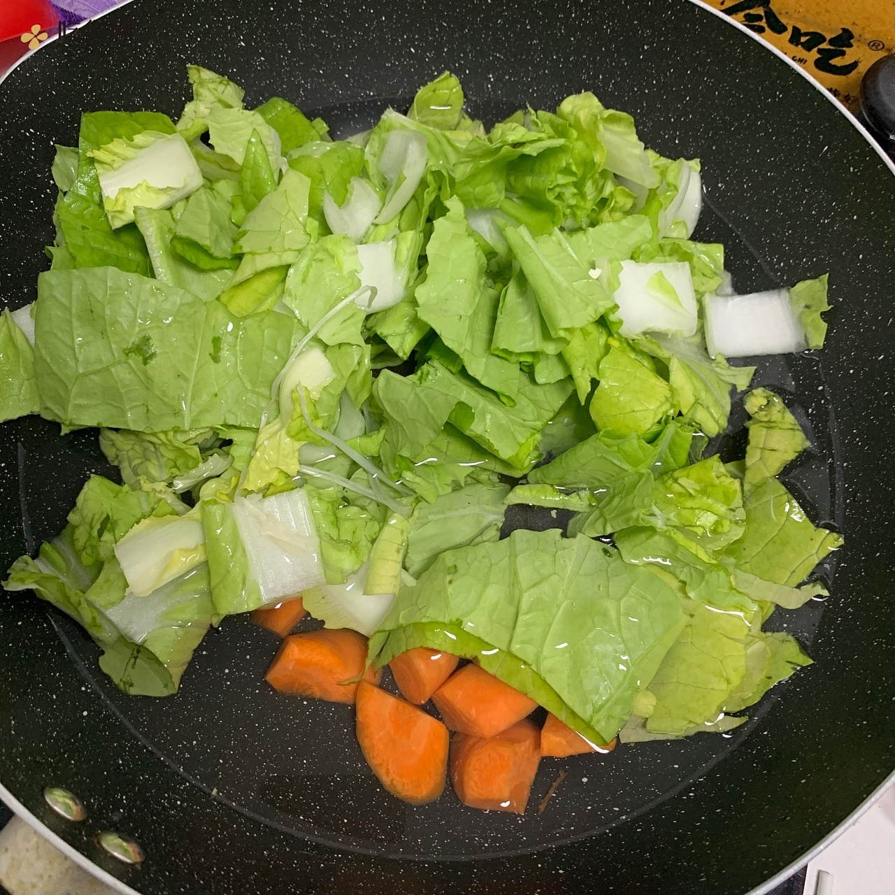 减脂餐蔬菜豆腐汤减肥晚餐的做法 步骤2