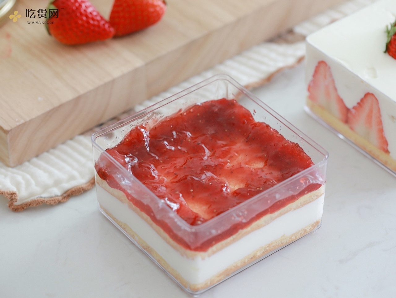 冬日限定甜品?草莓盒子蛋糕&草莓鲜牛乳的做法 步骤19