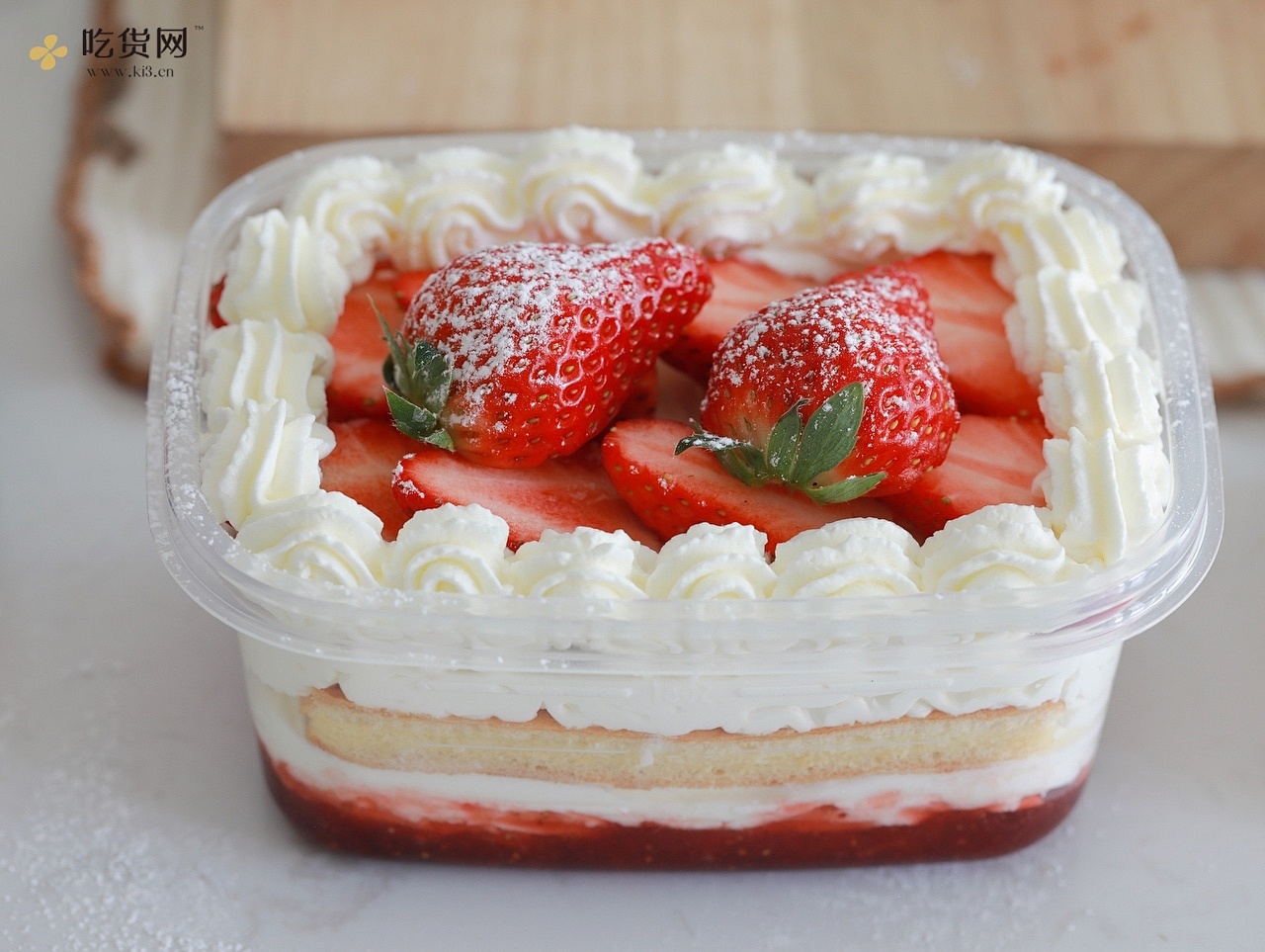 冬日限定甜品?草莓盒子蛋糕&草莓鲜牛乳的做法 步骤21